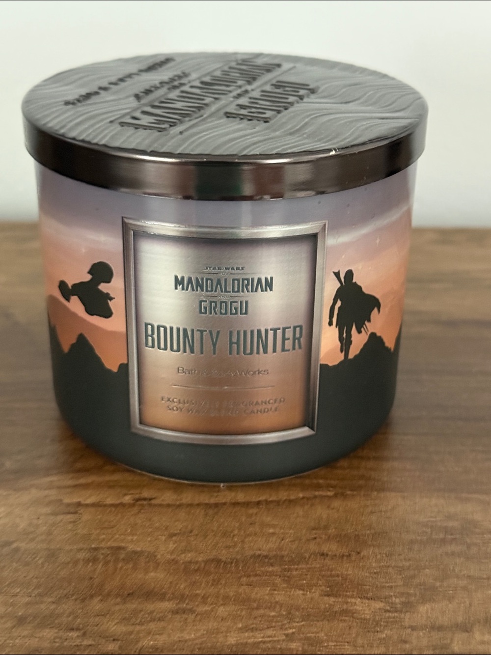 Bath & Body Works Bounty Hunter 3-Wick Candle